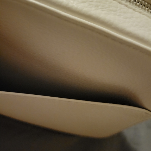 Authentic Balenciaga crossbody - Picture 5 of 7